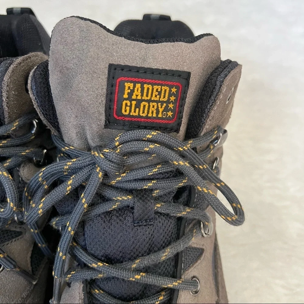 Faded Glory Cliff Hiking Men’s Chukka Boots size 7.5